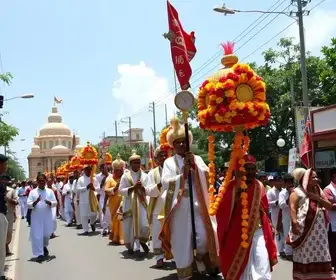 Procissões e festividades religiosas